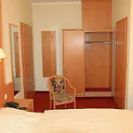 Kaden ゲストハウス 3*